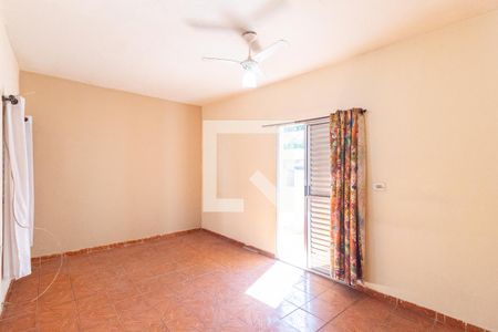 Quarto 1 de casa para alugar com 3 quartos, 115m² em Vila da Oportunidade, Carapicuíba