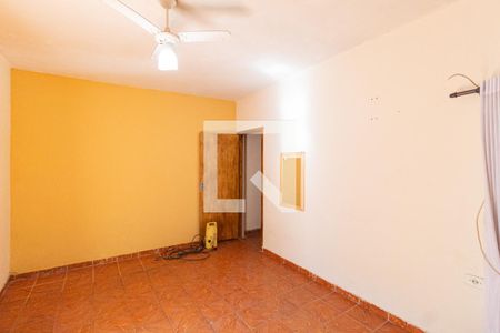 Quarto 1 de casa para alugar com 3 quartos, 115m² em Vila da Oportunidade, Carapicuíba