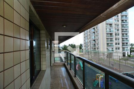 Varanda de apartamento para alugar com 4 quartos, 139m² em Barra da Tijuca, Rio de Janeiro