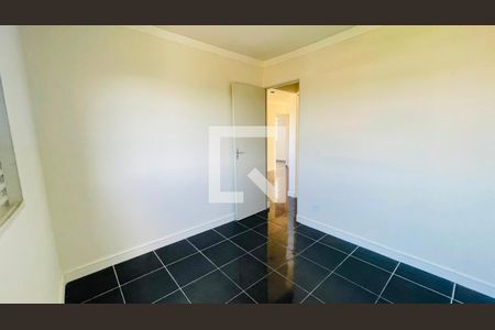 Quarto 1 de apartamento para alugar com 2 quartos, 54m² em Jardim Arco-iris, Cotia