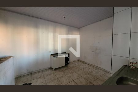 Sala/Cozinha de casa para alugar com 1 quarto, 50m² em Jardim Miray, Itaquaquecetuba