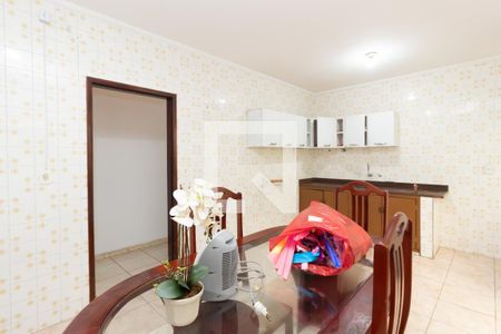 Cozinha de casa à venda com 2 quartos, 300m² em Vila Curuçá Velha, São Paulo