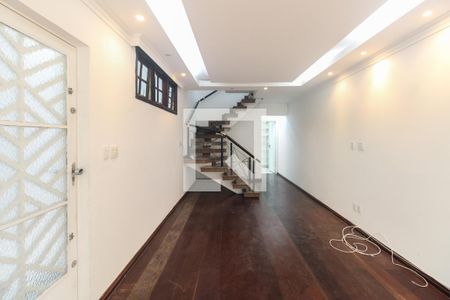 Sala  de casa para alugar com 4 quartos, 120m² em Chácara Santo Antônio (zona Leste), São Paulo