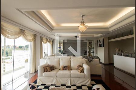 Sala de casa à venda com 5 quartos, 924m² em Guabirotuba, Curitiba