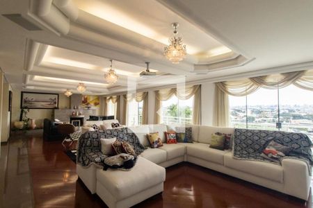 Sala de casa à venda com 5 quartos, 924m² em Guabirotuba, Curitiba