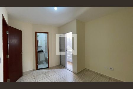 Suíte  de casa de condomínio para alugar com 3 quartos, 102m² em Vila Granada, São Paulo