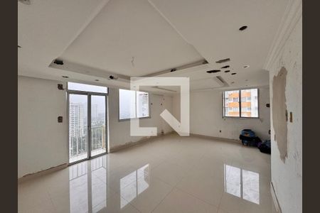 Sala/Quarto de apartamento à venda com 1 quarto, 56m² em Barra da Tijuca, Rio de Janeiro