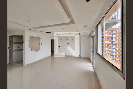 Sala/Quarto de apartamento à venda com 1 quarto, 56m² em Barra da Tijuca, Rio de Janeiro