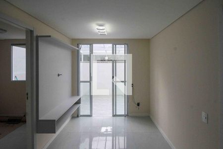 Sala de apartamento à venda com 2 quartos, 53m² em Conjunto Habitacional Teotonio Vilela, São Paulo