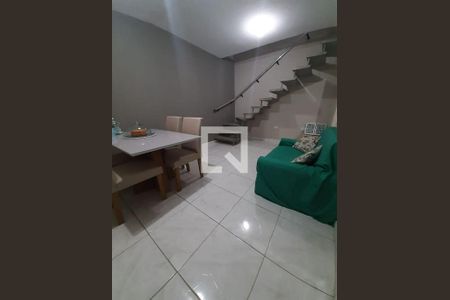 Casa à venda com 4 quartos, 300m² em Jardim Flor de Maio, São Paulo