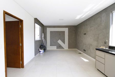 Sala de kitnet/studio para alugar com 1 quarto, 75m² em Barro Preto, Belo Horizonte