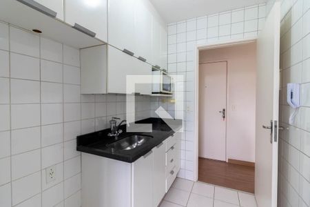 Cozinha de apartamento à venda com 2 quartos, 50m² em Vila Roque, São Paulo