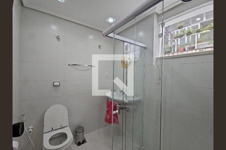 Banheiro da Suíte 1 de apartamento para alugar com 2 quartos, 139m² em Graça, Salvador