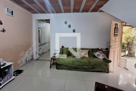 Sala 1 de casa para alugar com 9 quartos, 500m² em Sapê, Niterói