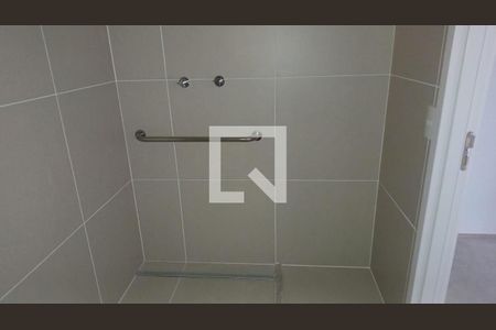 Banheiro de kitnet/studio à venda com 1 quarto, 25m² em Butantã, São Paulo