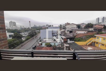Vista da Suíte de apartamento para alugar com 3 quartos, 74m² em Umuarama, Osasco