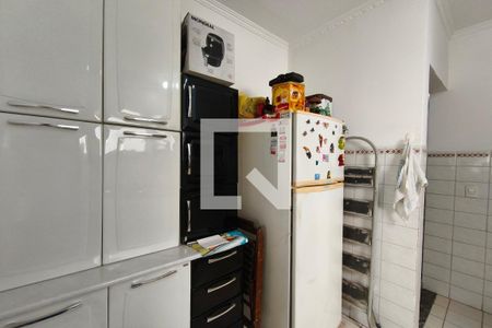 Cozinha de apartamento à venda com 2 quartos, 66m² em Jardim das Bandeiras, Campinas