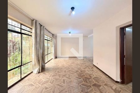 Sala de casa para alugar com 4 quartos, 225m² em Parque Colonial, São Paulo