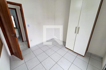 Quarto 1 de apartamento para alugar com 2 quartos, 94m² em Guilhermina, Praia Grande