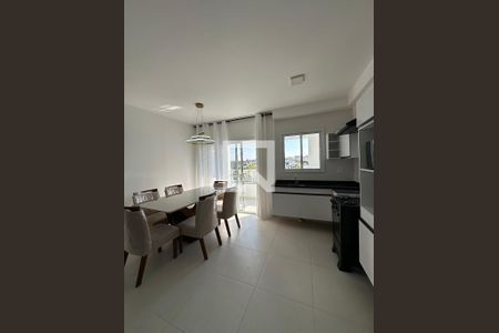 Sala de apartamento para alugar com 3 quartos, 73m² em Parque Campolim, Sorocaba