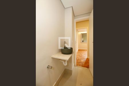 Lavabo de apartamento à venda com 3 quartos, 125m² em Pinheiros, São Paulo