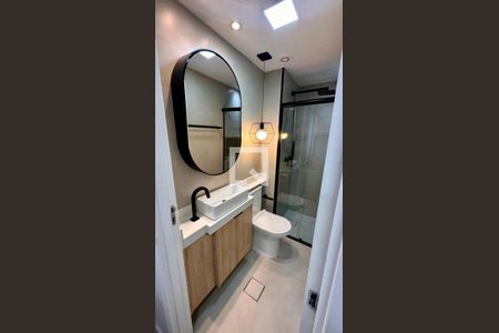 Banheiro de apartamento para alugar com 1 quarto, 59m² em Jardim Monte Kemel, São Paulo