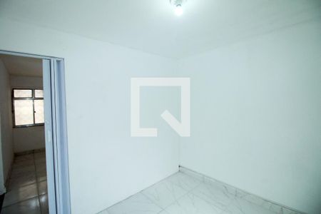 Quarto  1 de apartamento para alugar com 2 quartos, 46m² em Irajá, Rio de Janeiro