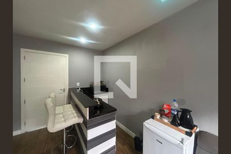Sala/Cozinha 2 de casa à venda com 5 quartos, 195m² em Igara, Canoas