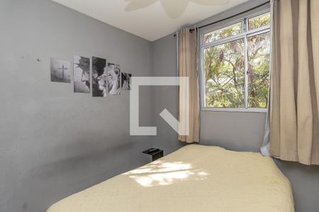 Quarto 1 de apartamento para alugar com 2 quartos, 46m² em São João Batista, Belo Horizonte