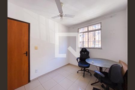 Apartamento à venda com 2 quartos, 54m² em Camargos, Belo Horizonte