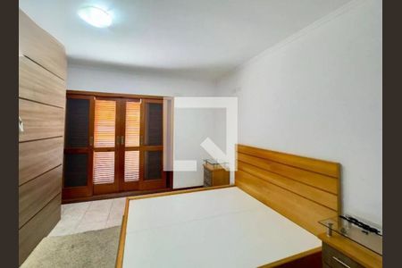 Quarto de casa para alugar com 4 quartos, 235m² em Nova Petrópolis, São Bernardo do Campo