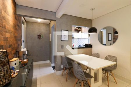 Apartamento à venda com 2 quartos, 73m² em Vila Itapura, Campinas