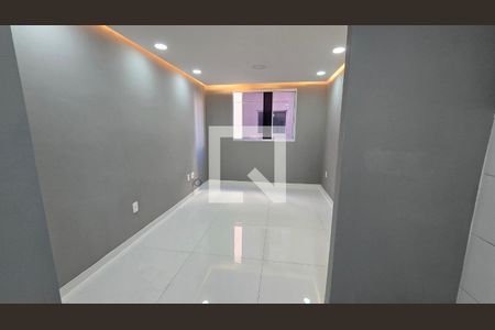 Quarto de apartamento à venda com 2 quartos, 48m² em Santíssimo, Rio de Janeiro