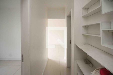 Corredor de apartamento para alugar com 3 quartos, 69m² em Vila Prudente, São Paulo