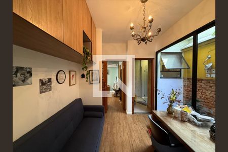 Quarto 1 de casa à venda com 2 quartos, 300m² em Santa Tereza, Belo Horizonte