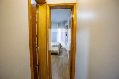 Corredor  de casa para alugar com 2 quartos, 120m² em Vila Santa Luzia, São Bernardo do Campo