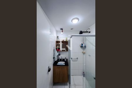 Banheiro de kitnet/studio à venda com 1 quarto, 29m² em Vila Dom Pedro I, São Paulo