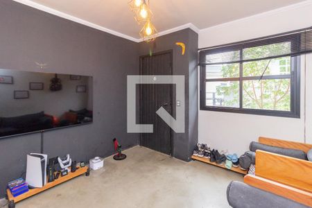 Sala de casa de condomínio para alugar com 2 quartos, 92m² em Conjunto Residencial Vista Verde, São Paulo