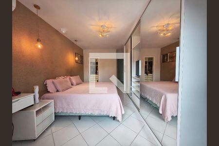 Suíte 1 de casa de condomínio à venda com 5 quartos, 403m² em Barra da Tijuca, Rio de Janeiro