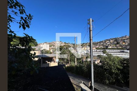 Vista da Sala de casa para alugar com 2 quartos, 75m² em Nossa Sra. de Lourdes, Juiz de Fora