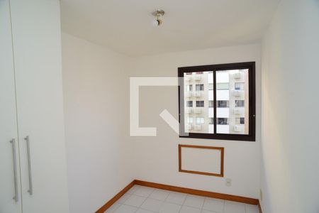 Quarto de apartamento para alugar com 2 quartos, 65m² em Barra da Tijuca, Rio de Janeiro
