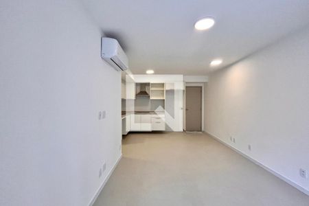 Sala  de apartamento para alugar com 2 quartos, 68m² em Gávea, Rio de Janeiro