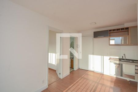 Sala de apartamento para alugar com 2 quartos, 36m² em Socorro, São Paulo