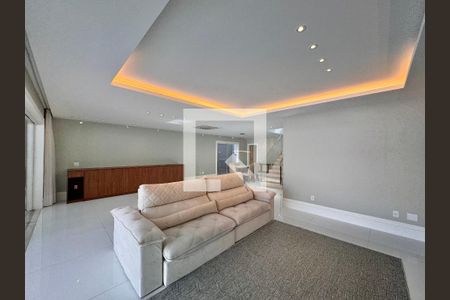 Sala de casa de condomínio à venda com 4 quartos, 364m² em Barra da Tijuca, Rio de Janeiro