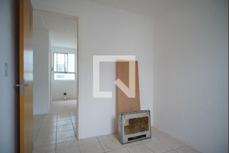 Quarto 1 de apartamento para alugar com 2 quartos, 40m² em Rubem Berta, Porto Alegre