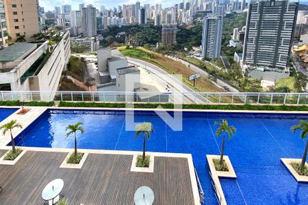 Vista da Sala de apartamento à venda com 2 quartos, 74m² em Vila da Serra, Nova Lima