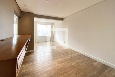 Sala de apartamento à venda com 2 quartos, 74m² em Vila da Serra, Nova Lima