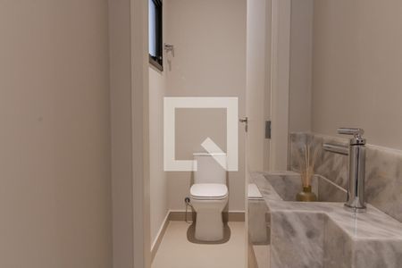 Lavabo de casa à venda com 2 quartos, 190m² em Vila Nova Conceição, São Paulo