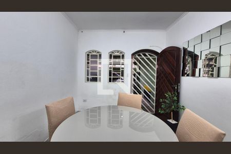 Sala  de casa para alugar com 4 quartos, 182m² em Vila Humaita, Santo André