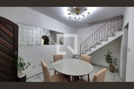 Sala  de casa para alugar com 4 quartos, 182m² em Vila Humaita, Santo André